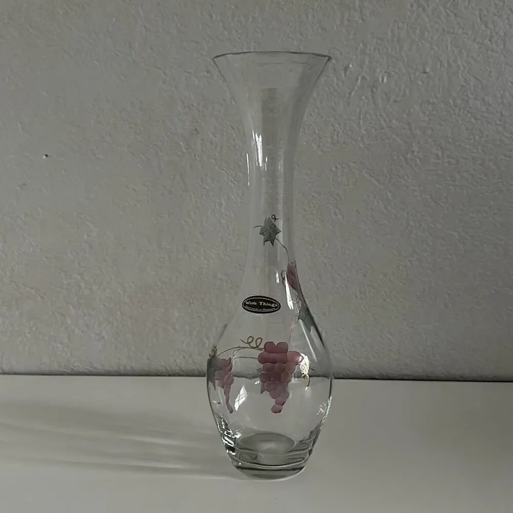 Wine n Things Grape print Wine decanter / carafe in great condition